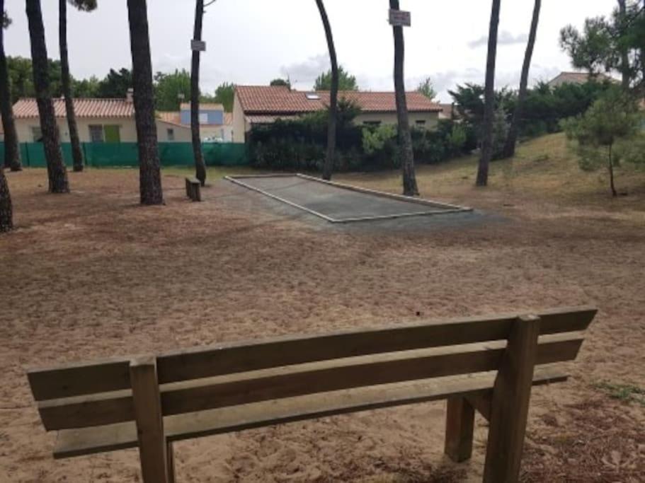 Maisonnette A Deux Pas De La Plage Dans Residence Calme Ла-Транш-сюр-Мер Екстер'єр фото